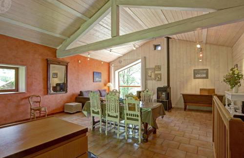 Gîte confortable avec vue imprenable près de Saint-Étienne - FR-1-496-38 - Foto 3