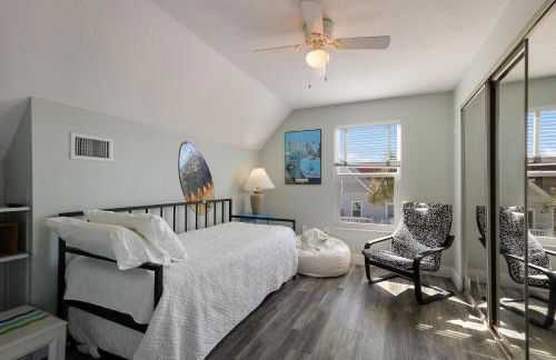 Two Sisters - Foto 23