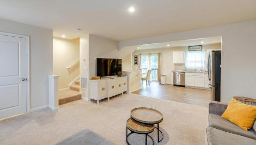 Sunlit Milford Townhome Less Than 2 Mi to Riverwalk! - Foto 5