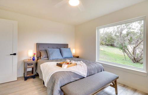 Serene Burnet Getaway with Buchanan Lake Views! - Foto 14