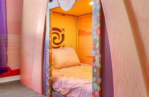 4BR Family Friendly Themed Pool Home Near Disney - Foto 11