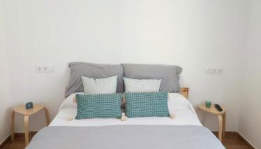 Apartamentos La Casa del Maestro - Photo 2