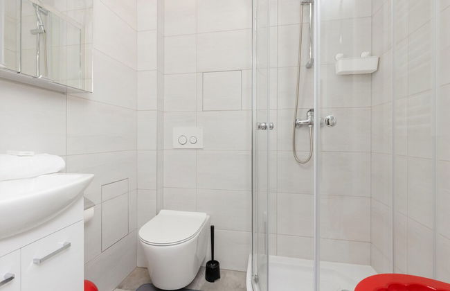 Spacious 3 Bedroom Apartment by Renters - Foto 32