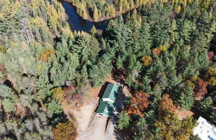 Hazel's Goose Creek Lodge - Private Riverfront! - Foto 21