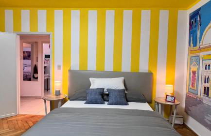 Behind On The Canalside Venice - Foto 10