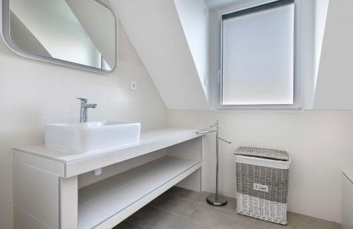 300m de la plage - Grande terrasse - 8 personnes - Foto 17