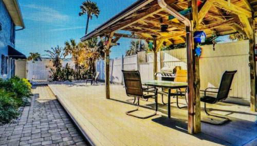 Summer Sands Lodge Unit 4 -2BR - Photo 3