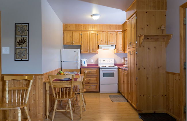 Middle Brook Cottages & Chalets - Photo 25