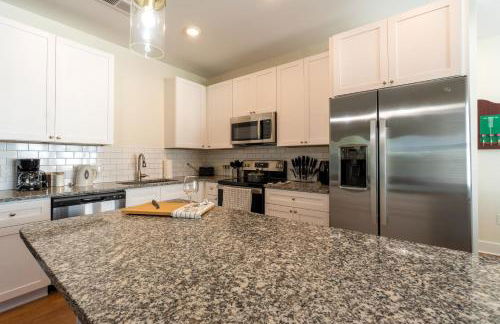 Brand New Downtown Beach Stay,WilmingtonPoolWiFi - Foto 9