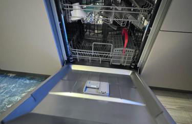 Brand-New Renovated Studio Apartment - Foto 15