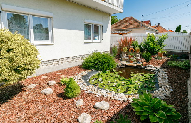3 bedroom Apartment in Siófok with garden - Photo 23