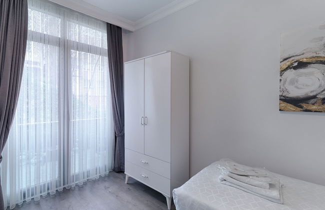 Gorgeous Central 2BR Condo w City Views - Foto 5