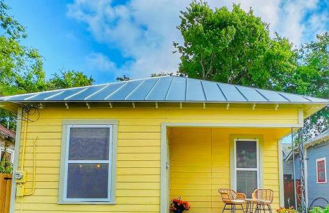 The Eastsider near Frost Bank Center Alamodome Convention Center and more - Foto 26