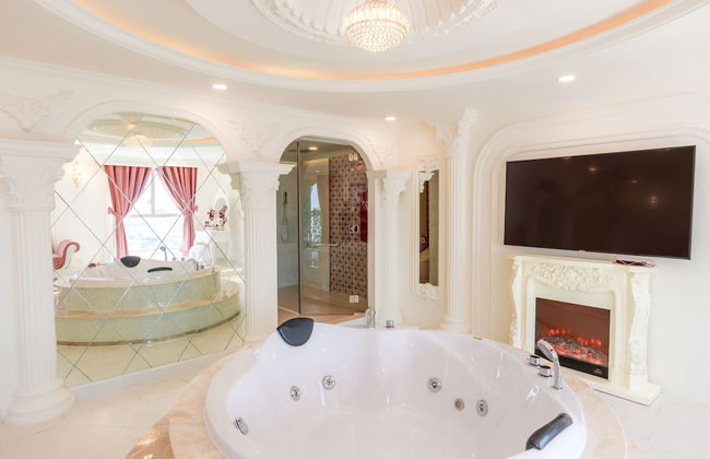 Couple Retreats - Romantic Apartment - Foto 24