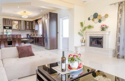 Villa Paris with Rooftop & Jacuzzi - Foto 14