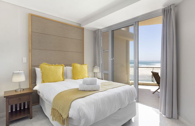 Lagoon Beach 302A by HostAgents - Photo 3