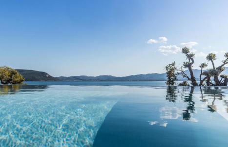 Presidential Beach Villa - Photo 5