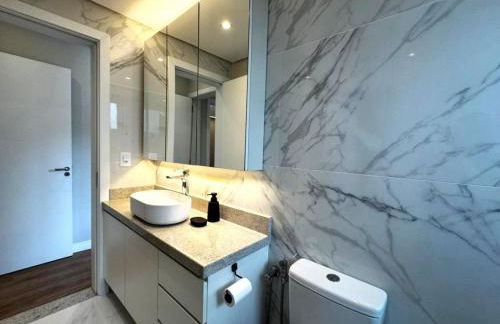 Amplio apartamento de 3 dormitorios en el corazón de Nova Petrópolis - Foto 7