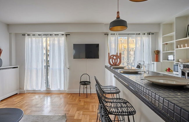 Superb Apartment in the Heart of the 16th District - Photo 15