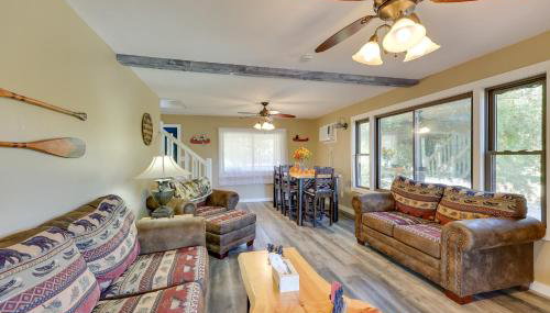 Riverfront Arkansas Abode - Furnished Deck and Grill - Foto 5