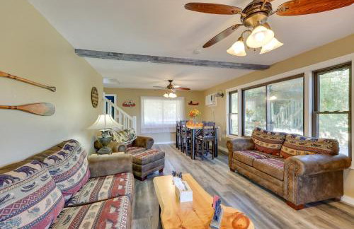 Riverfront Arkansas Abode - Furnished Deck and Grill - Foto 5