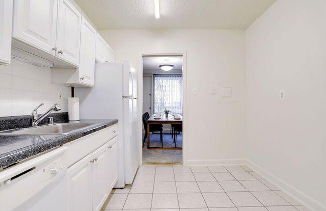 Fantastic 2BR Condo with Gym - Photo 17