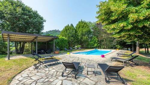 Villa Cornelia , entire Villa with private pool - Photo 5, sunbed