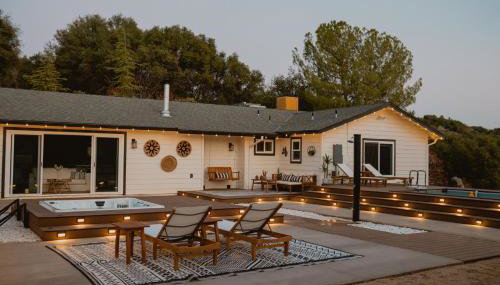 Boho chic oasis by Casa Oso with pool, spa and views - Foto 5, sunbed