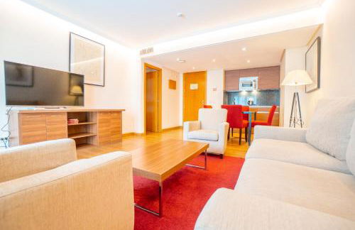 Aparto-Hotel Rosales - Photo 4