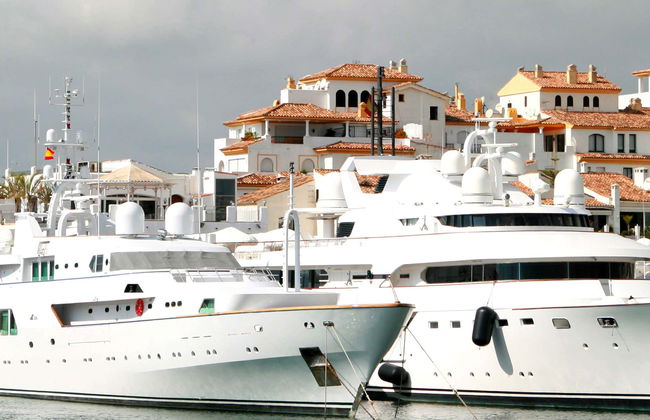 Tour de bicicleta por Puerto Banús - Foto 1