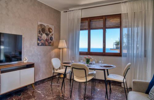 Iridea Holiday Home - Stunning Sea View Terraces in Sanremo - Foto 32