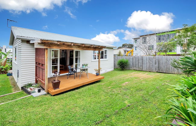 Sunny Grey Lynn Holiday Home - Foto 23