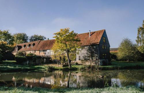 The Long Barn, a stylist barn conversion on a farm - Foto 8