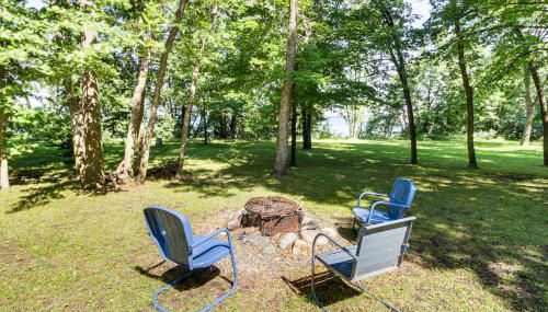 Charming Getaway Rustic Cabin on West Battle Lake - Foto 2