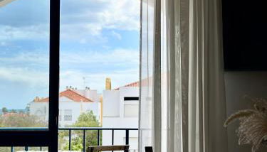 Apartment in Altura, Algarve with Balcony Near Beach and Town Center - Photo 2