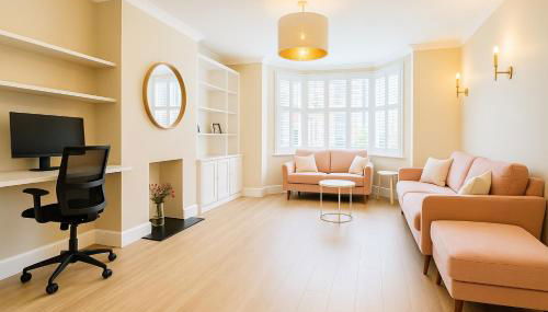 Stunning 5 bed house in enviable location - Photo 3