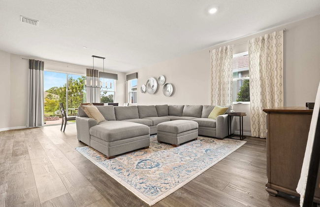 Florida Retreat Home w Fast-wifi Patio King Bed - Foto 1