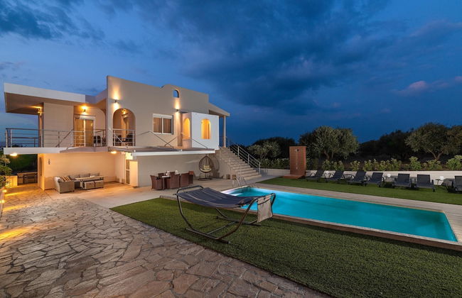 Il Paradiso Di Michail - Photo 24