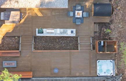 Luxury Mountain Escape Sleeps 25 - Sauna, Hot Tub, Fire Pits - 5 Star Amenities - Photo 14