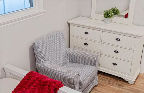 3BR Home 2 Baths Bonus Room, Minutes to NYC - Photo 20