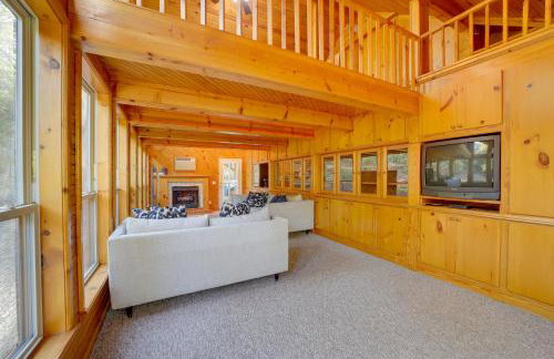 Lake Eufaula Retreat with Boat Slip and Fireplace! - Foto 4