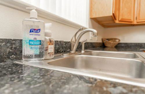 Large Family Home with Game Room - Foto 41