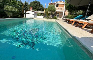 Wellness House Oliva with heated salt water Pool, Sauna & Jakuzzi - Foto 2