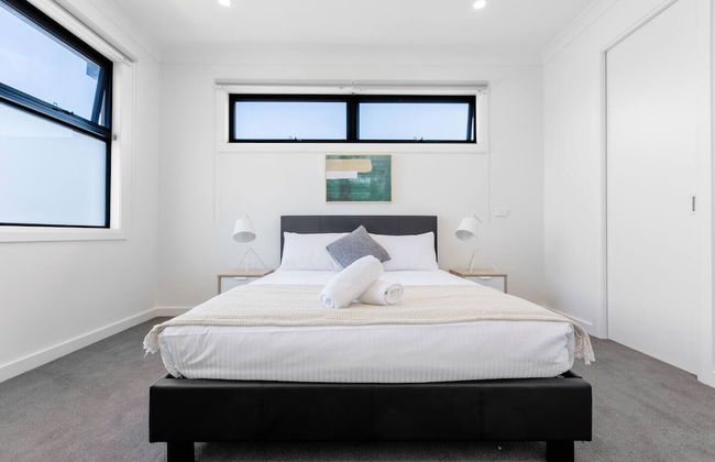 WoW Factor!luxe 4BR Townhouse@glen Waverley - Foto 1
