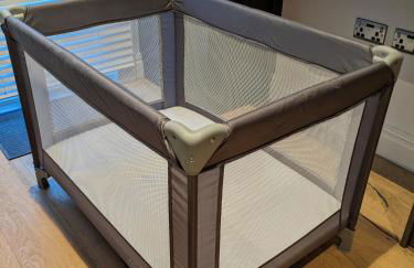 Modern aptmt, 2 Stops to Central London, Smart lock, Netflix - Foto 9