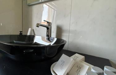 Daphne Luxe Retreat -Sea View-King size bed- - Foto 42