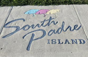 Amazing Bay View, Boat docks, and easy walk to the Beach - Photo 14