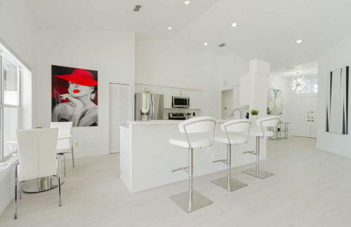 Crown Pointe- Crown Pointe Blvd.,E. - Photo 4