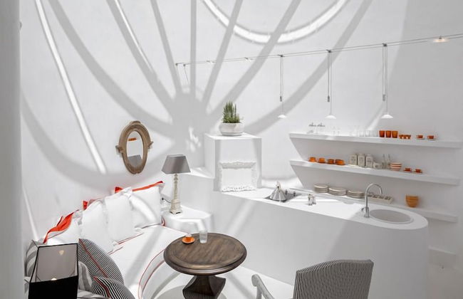 Kamini Santorini Luxury Villas - Photo 38