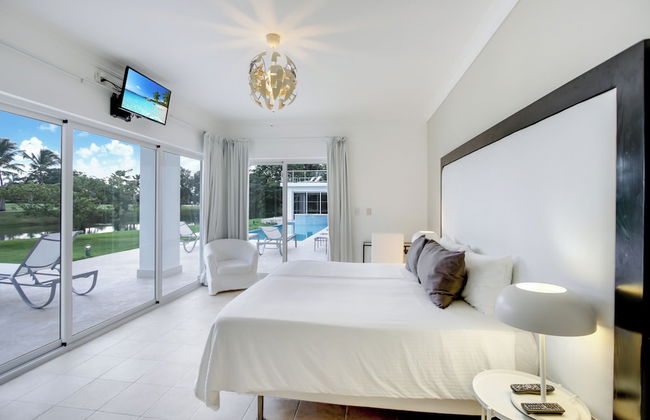 Lake View Cocotal Villa - Jacuzzi &Pool - Foto 10